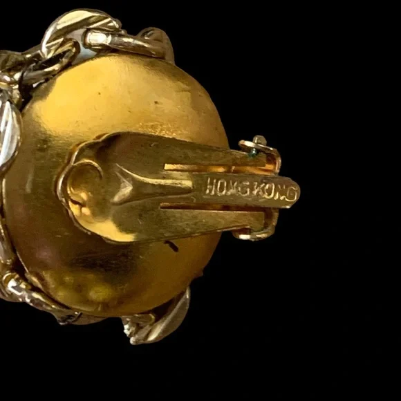 Vintage HONG KONG Yellow Bead Gold Plated Clip On Earrings Woman’s Jewelry - Picture 5 of 8